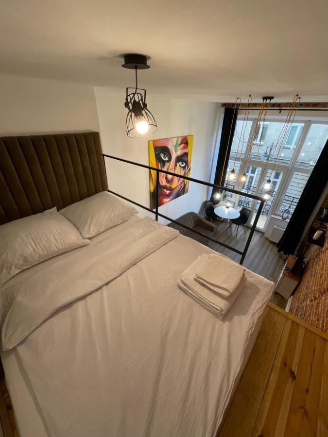 Urokliwy Loft W Ncl Kamienica Vabank Nr 18 Apartment Lodz  Luaran gambar